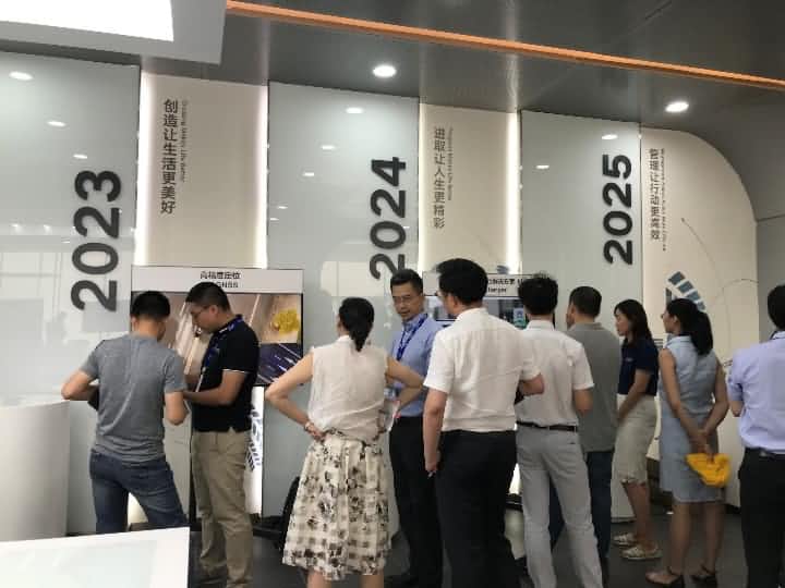 艾弗森贝博ballbet官网Tech Day走进一汽大众